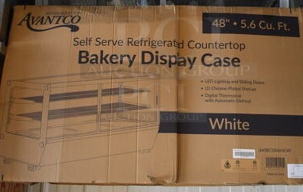 BRAND NEW SCRATCH AND DENT! Avantco 360BCSS48HCW Metal Commercial Floor Style Refrigerated Display Case Merchandiser. 115 Volts, 1 Phase. 48x23x27. Tested and Working! - Image 2 of 11