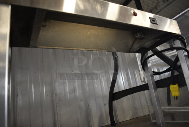 Stainless Steel Commercial Countertop Warmer. 125 Volts, 1 Phase. 24x14x17. Powers On But Has No Bulb. - Image 3 of 4