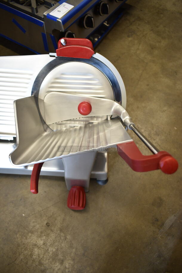 BRAND NEW SCRATCH AND DENT! 2024 Berkel B12-SLC Metal Commercial Countertop 12" Medium-Duty Gravity Feed Manual Meat Slicer w/ Blade Sharpener. 115 Volts, 1 Phase. Cannot Test Due To Broken Power Switch  - Image 3 of 7