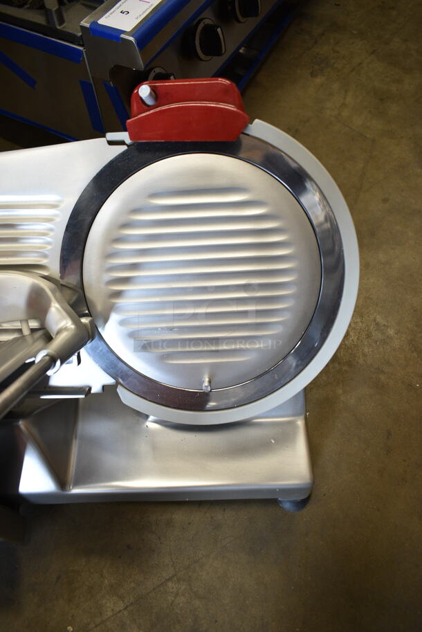 BRAND NEW SCRATCH AND DENT! 2024 Berkel B12-SLC Metal Commercial Countertop 12" Medium-Duty Gravity Feed Manual Meat Slicer w/ Blade Sharpener. 115 Volts, 1 Phase. Cannot Test Due To Broken Power Switch  - Image 5 of 7