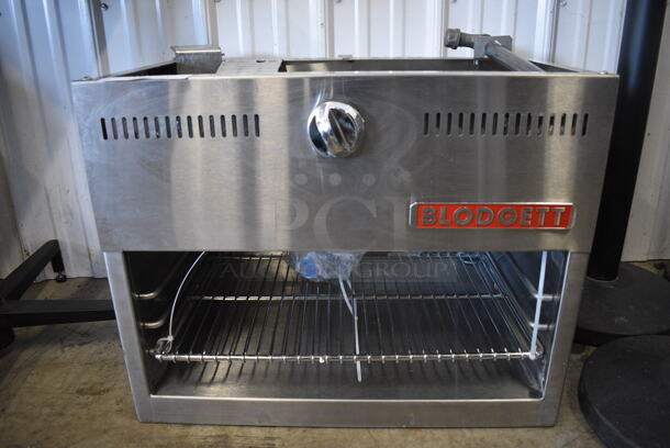 BRAND NEW! Blodgett Model BR-CM24-WM Stainless Steel Commercial Natural Gas Powered Cheese Melter. 20,000  BTU. 24x18x20
