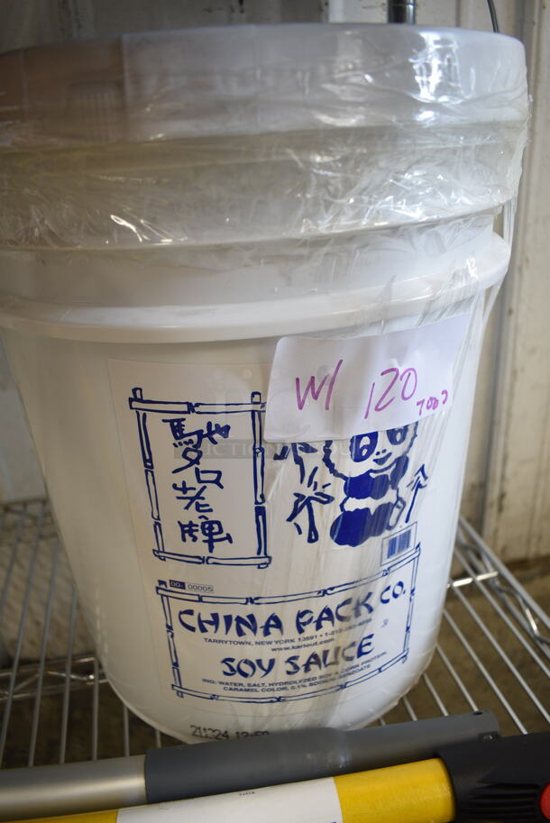 ALL ONE MONEY! Two Tier Lot of Various BRAND NEW SCRATCH AND DENT! Items Including 105RR17016 Point Plus 3" x 90' Carbonless 2-Ply Cash Register POS Paper Roll Tape - 50/Case, Poly Buckets, Metal Tray - Image 8 of 10