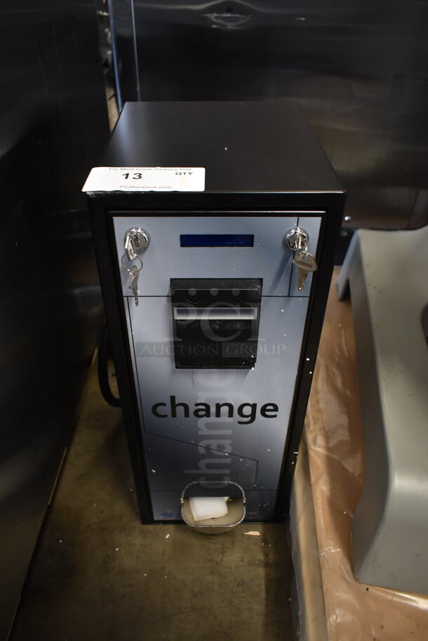 BRAND NEW SCRATCH AND DENT! Seaga CM1250 Metal Change Dispenser w/ Key. 115 Volts, 1 Phase.  - Image 1 of 5