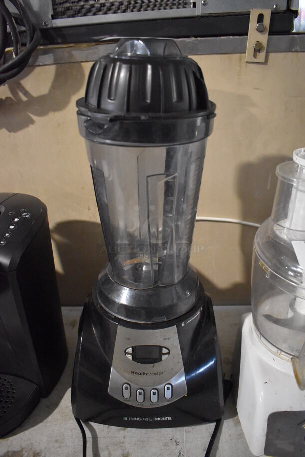 HealthMaster YD-2088E Metal Countertop Blender w/ Pitcher. 120 Volts, 1 Phase. 10x9x21. Tested and Does Not Power On
