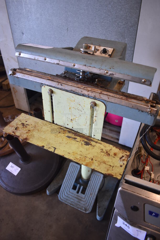 TEW TISF-602 Metal Commercial Floor Style Impulse Foot Sealer. 110 Volts, 1 Phase. 21x21x34. Tested and Powers On But Does Not Get Warm - Image 3 of 8