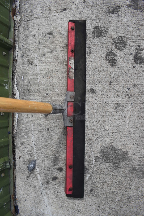 Squeegee. - Image 2 of 2