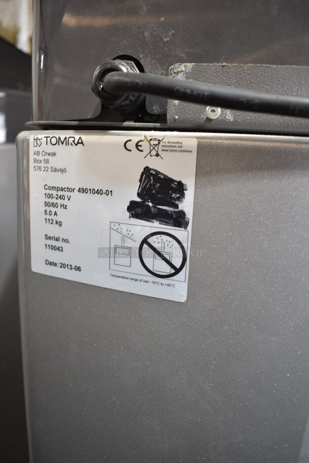 Tom Tomra 4901040-00 Gray Metal Trash Compactor. 100-240 Volts, 1 Phase. - Image 4 of 4