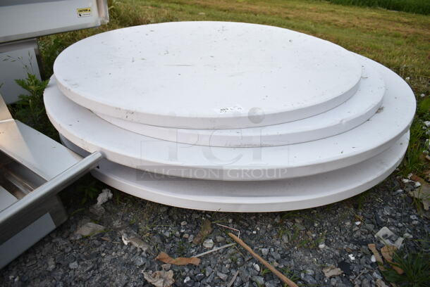6 Various White Round Folding Tables. 6 Times Your Bid! - Image 3 of 6