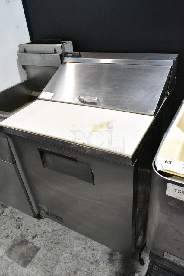 True TSSU-27-08 Stainless Steel Commercial Sandwich Salad Prep Table Bain Marie Mega Top on Commercial Casters. 115 Volts, 1 Phase. Tested and Powers On But Does Not Get Cold - Image 4 of 8
