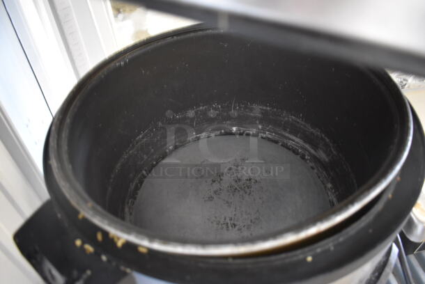 Proctor Silex Chrome Finish Countertop Rice Cooker. 18x14x16. Tested and Powers On But Does Not Get Warm - Image 3 of 6