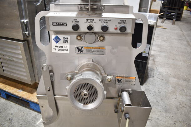 Hobart MG2032 Metal Commercial Floor Style Electric Powered Meat Mixer Grinder w/ Foot Pedal on Commercial Casters. 208 Volts, 3 Phase. Tested and Working! - Image 4 of 7
