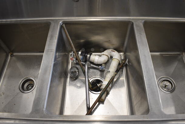 Stainless Steel Commercial 3 Bay Sink w/ Dual Drainboards. 88x27x44. Bays 16x20x12. Drainboards 16x22x1 - Image 3 of 6