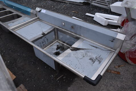 BRAND NEW SCRATCH AND DENT! Regency 600S12323224 Stainless Steel Commercial Single Bay Sink w/ Dual Drain Boards. No Legs. Bay 23x23. Drain Boards 22.5x24.5