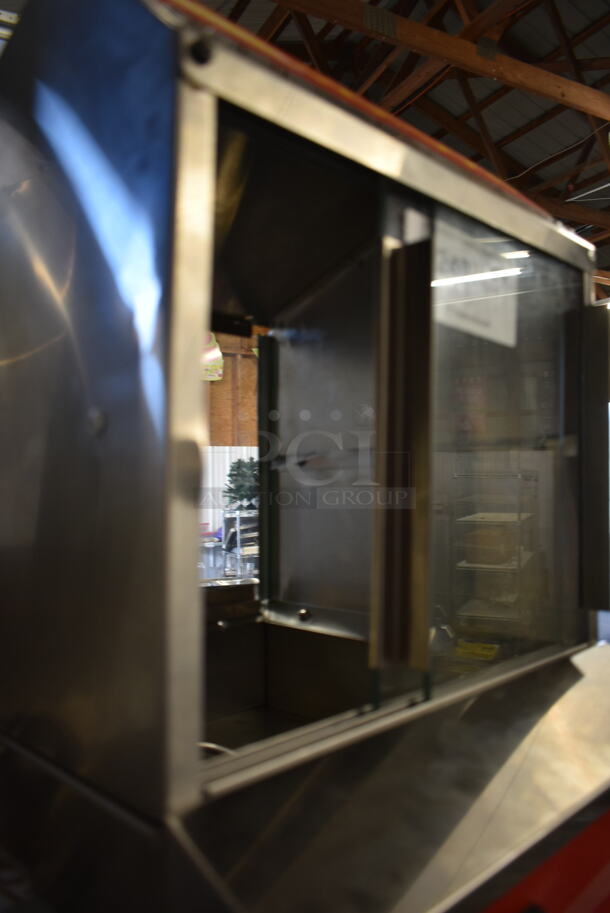 BRAND NEW SCRATCH AND DENT!  Avantco 177HDS175 Stainless Steel Commercial Countertop 175 Dog Hot Dog Steamer. 120 Volts, 1 Phase. Tested and Working! - Image 5 of 5
