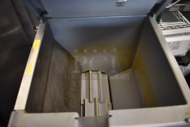 2011 Frymaster BKSBDSS Commercial Stainless Steel French Fry Dispenser Fryer On Commercial Casters. 120V Tested and Working! - Image 4 of 5