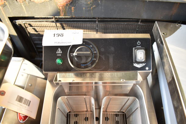 BRAND NEW SCRATCH AND DENT! Vollrath FFA8115 Stainless Steel Commercial Countertop Electric Powered Deep Fat Fryer w/ 2 Metal Fry Baskets. 115 Volts, 1 Phase.  - Image 4 of 6