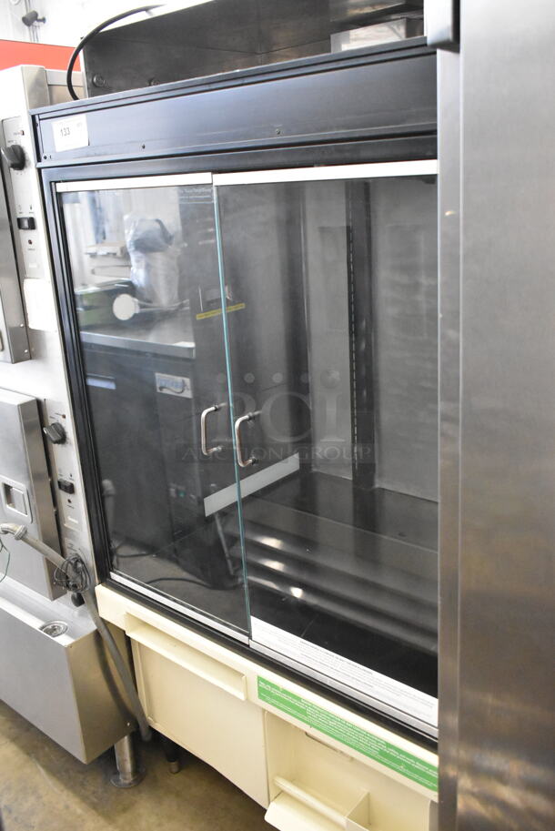 Metal Floor Style Bakery Display Case Merchandiser.  - Image 1 of 6