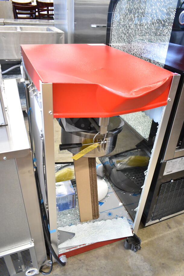 BRAND NEW SCRATCH AND DENT! Paragon TP-16 1116810 1116810 Classic Pop 16 oz. Popcorn Machine. See Pictures for Glass Damage. 120 Volts, 1 Phase. Cannot Test Due To Plug Style - Image 4 of 12