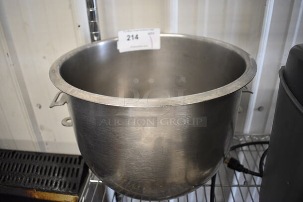 Hobart Model A-200-20 Stainless Steel Commercial 20 Quart Mixer Bowl. 15x14x11.5