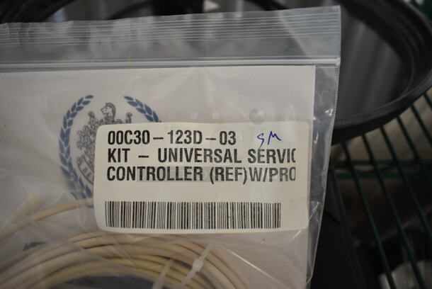BRAND NEW SCRATCH AND DENT! Beverage Air 1850C0123D03 Temperature Controller Kit - Image 3 of 4