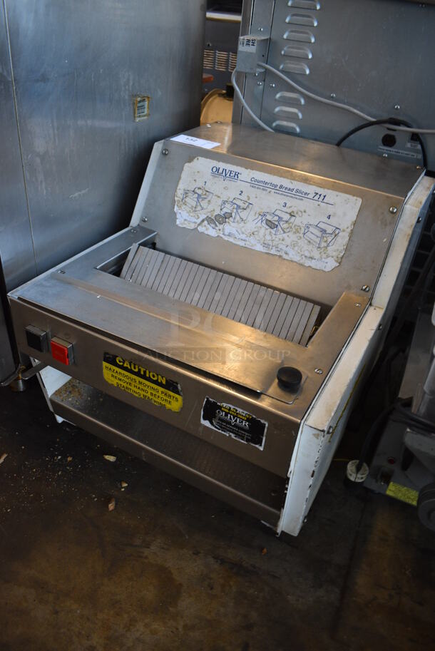 Oliver Model 711 Stainless Steel Commercial Bread Loaf Slicer. 115 Volts, 1 Phase. 23x28x22. Tested and Working! - Image 3 of 7