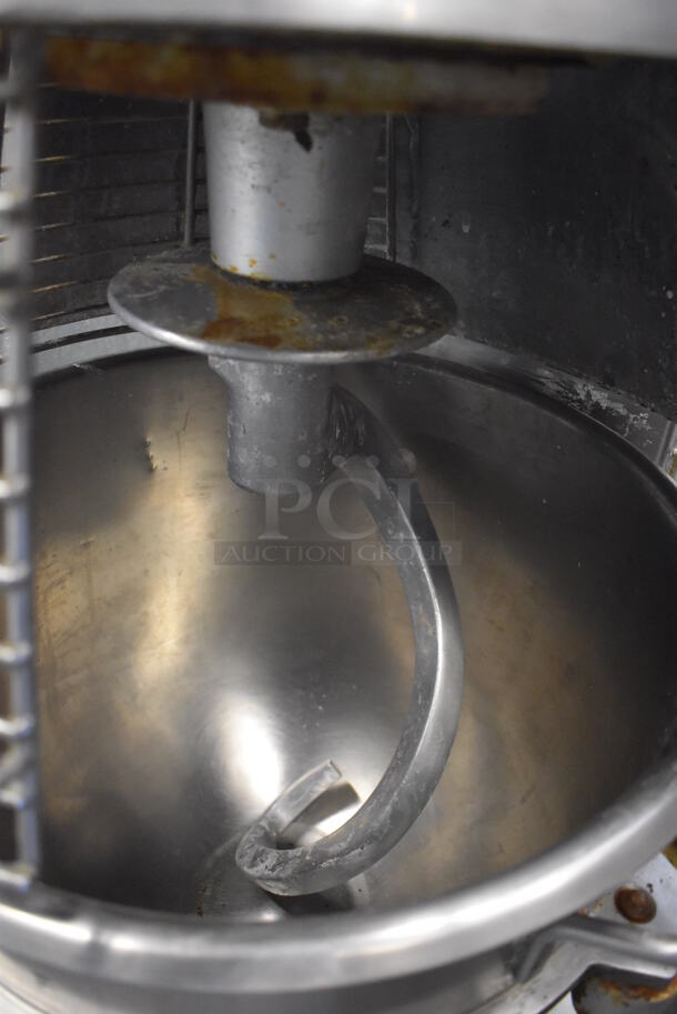 Axis AX-M30 Metal Commercial Floor Style 30 Quart Planetary Dough Mixer w/ Stainless Steel Mixing Bowl, Bowl Guard and Dough Hook Attachment. 110 Volts, 1 Phase. 22x25x44. Tested and Does Not Power On - Image 8 of 9
