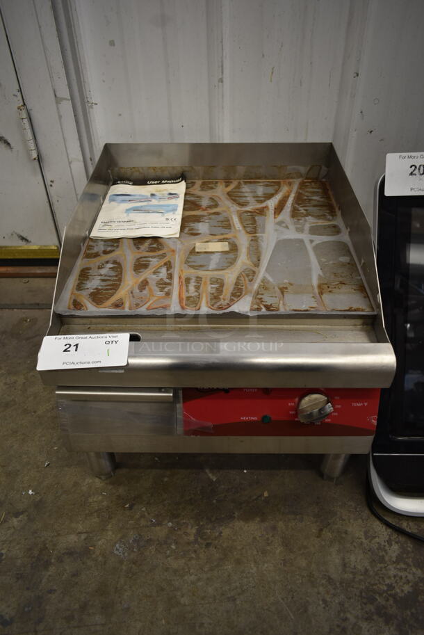 BRAND NEW SCRATCH AND DENT! Avantco 177EG16N Stainless Steel Commercial Countertop Electric Powered Flat Top Griddle. 120 Volts, 1 Phase. 