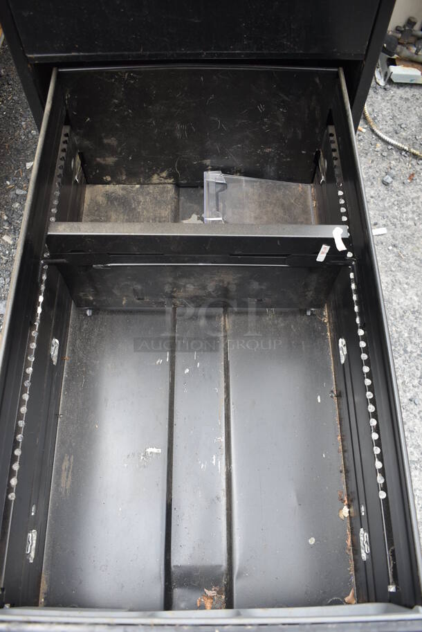 Hon Black Metal 4 Drawer Filing Cabinet. - Image 6 of 6