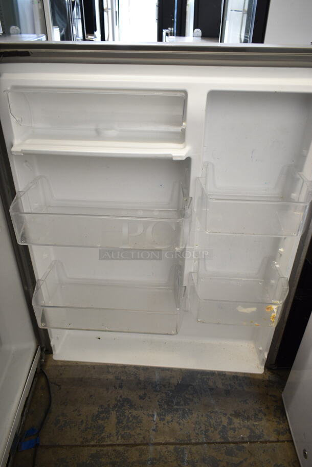 Whirlpool WRT511SZDM00 Metal Cooler Freezer Combo Unit. 115 Volts, 1 Phase. Tested and Working! - Image 5 of 6