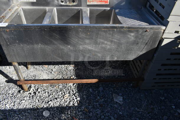 Stainless Steel Commercial 3 Bay Back Bar Sink w/ Right Side Drain Board. - Image 6 of 6