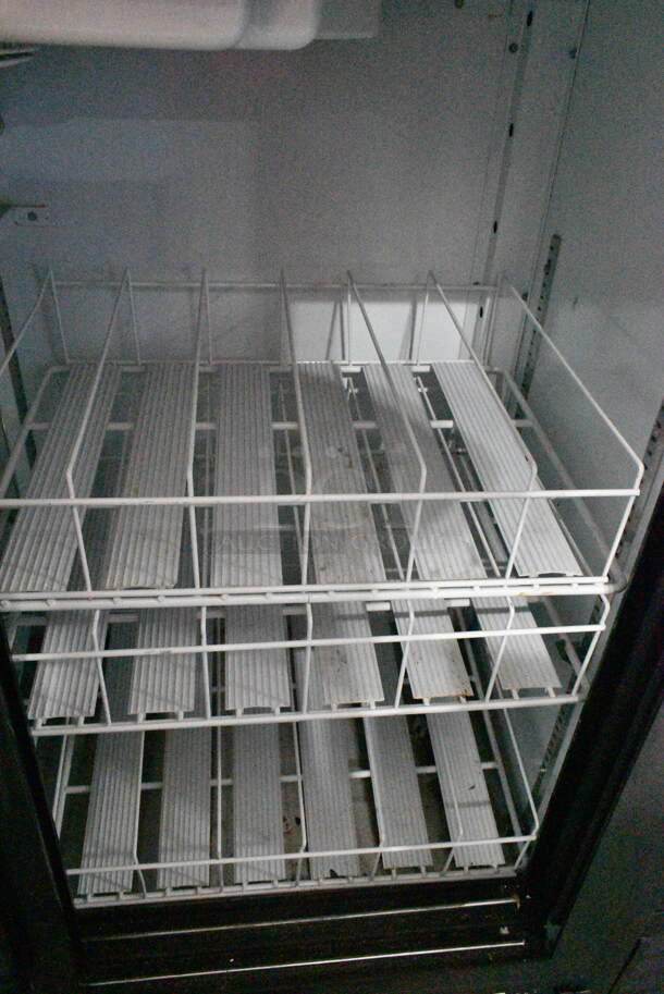 Imbera CRD41 Metal Commercial 2  Door Reach In Cooler Merchandiser w/ Poly Coated Racks. 115 Volts, 1 Phase. Tested and Working! - Image 3 of 5