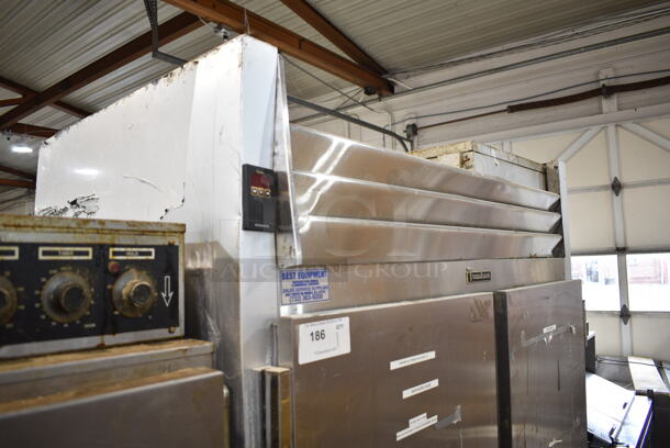 Traulsen G20010 ENERGY STAR Stainless Steel Commercial 2 Door Reach In Cooler on Commercial Casters. 115 Volts, 1 Phase. Tested and Powers On But Does Not Get Cold - Image 2 of 6