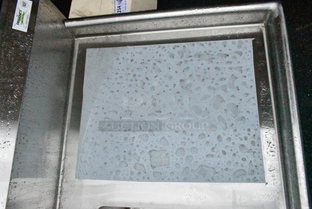 BRAND NEW SCRATCH AND DENT! Regency 600DDTS384RT 16-Gauge 7' Soiled / Dirty Dish Table with 3-Compartment Sink - 16" x 20" x 14" Bowls - Right Drainboard. No Legs.  - Image 4 of 9