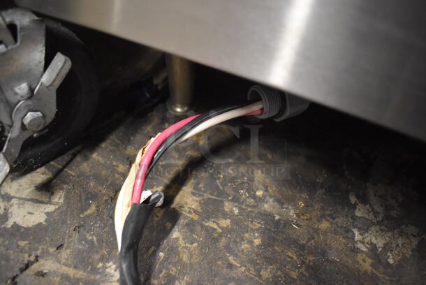 Market Forge TS-5E ENERGY STAR Stainless Steel Commercial Countertop Electric Powered Single Compartment Steam Cabinet. 24x27x30 - Image 8 of 8