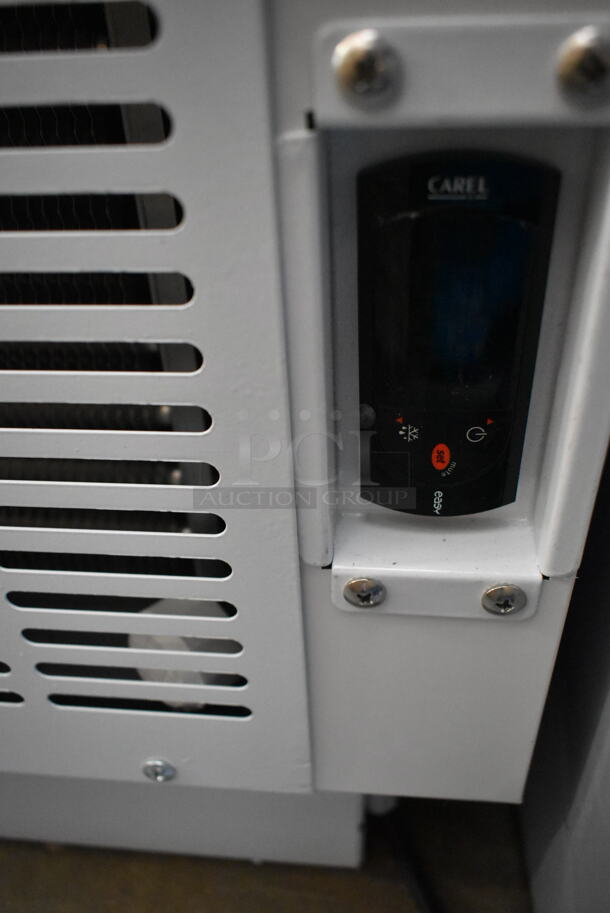 BRAND NEW SCRATCH AND DENT! 2023 Avantco 178CPW47HC Stainless Steel Commercial Ice Cream Dipping Cabinet w/ Ice Cream Tub Collars. 115 Volts, 1 Phase. Tested and Working! - Image 6 of 9