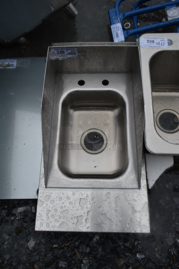 BRAND NEW SCRATCH AND DENT! Stainless Steel Single Bay Drop In Sink Basin w/ Counter. - Image 3 of 4