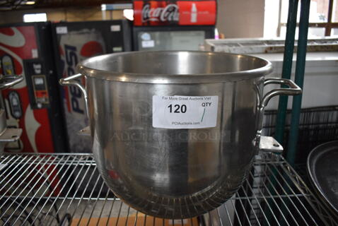 Hobart VMLH30 Stainless Steel 30 Quart Mixing Bowl. 21x15.5x13