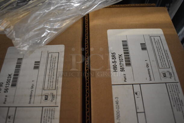 ALL ONE MONEY! Tier Lot of Two 3M HF90-CL Water Filters, 3M HF90 Water Filter and Filter Head - Image 5 of 6