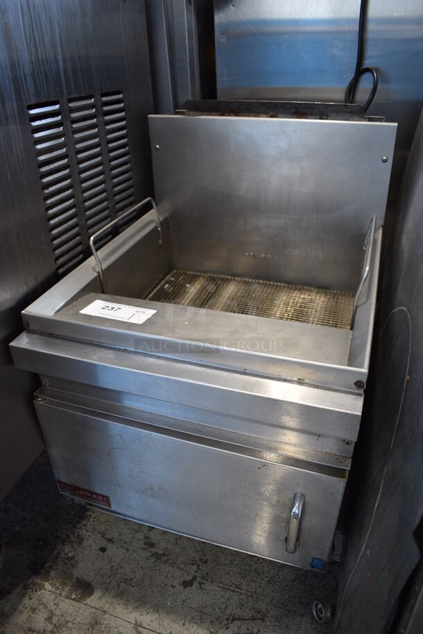 Cecilware Model GF-28 Stainless Steel Commercial Countertop Natural Gas Powered Deep Fat Fryer. 18x24x25 - Image 2 of 6