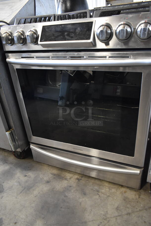 Samsung Stainless Steel Natural Gas Powered 4 Burner Range w/ Oven. - Image 4 of 10