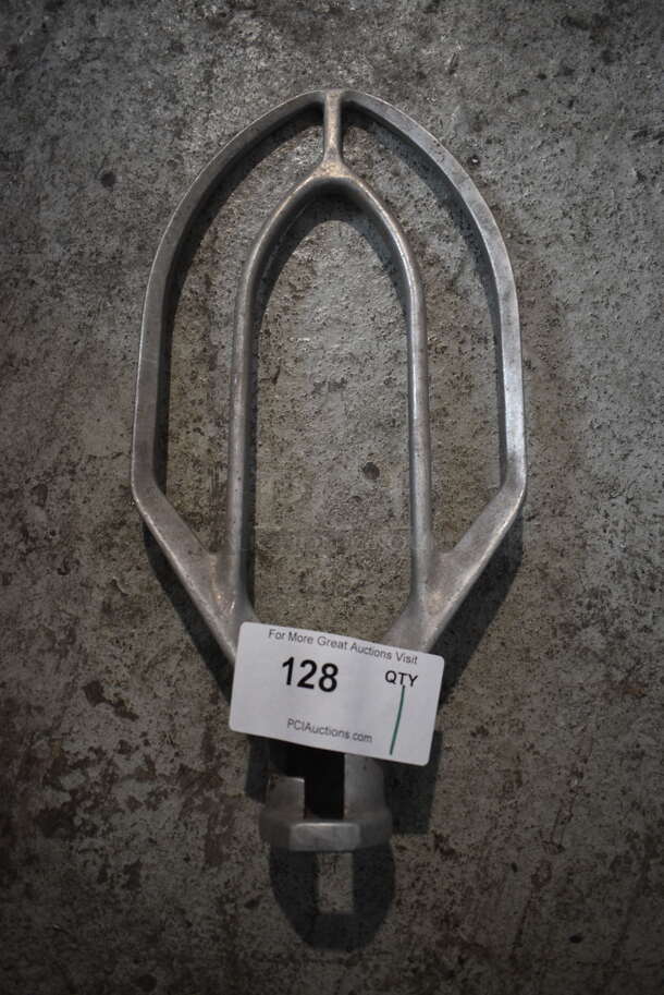 Hobart VMLH30 Metal Commercial 30 Quart Paddle Attachment for Mixer. 8x3x16 - Image 1 of 5