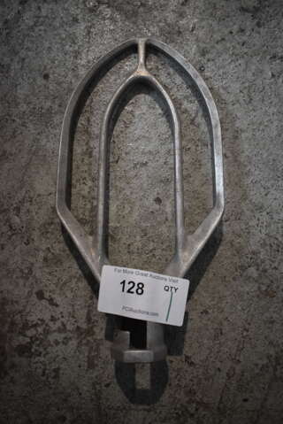 Hobart VMLH30 Metal Commercial 30 Quart Paddle Attachment for Mixer. 8x3x16