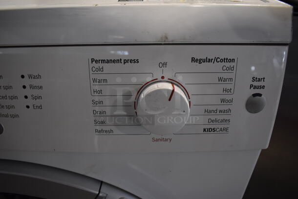 Bosch WNM55 Metal Front Load Washer. 220-240 Volts. 23.5x25x34 - Image 3 of 7