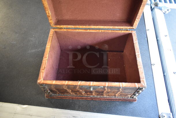 Brown Alligator Skin Pattern Box. - Image 6 of 6