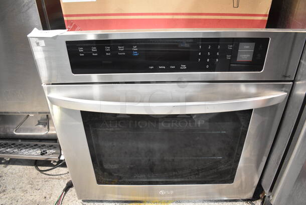 LG LWS3063ST/02 Stainless Steel Wall Convection Oven. 120/208-240 Volts, 1 Phase.  - Image 2 of 6