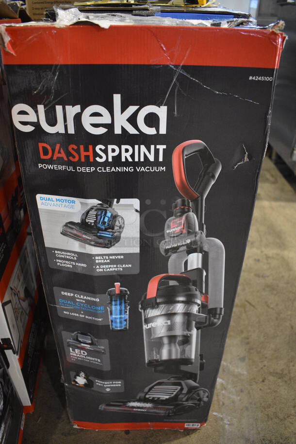 IN ORIGINAL BOX! Eureka Dash Sprint Vacuum Cleaner
