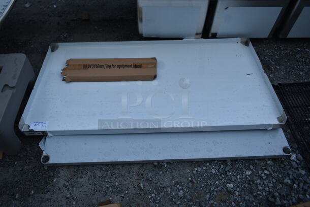 BRAND NEW SCRATCH AND DENT! Regency 600ES3060S 30" x 60" 16-Gauge Stainless Steel Equipment Stand with Undershelf - Image 2 of 6