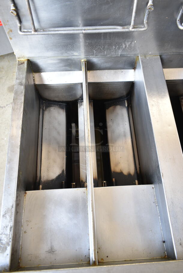 2019 Frymaster BIGLA430-8TSD Stainless Steel Commercial Natural Gas Powered 4 Bay Deep Fat Fryer w/ Filtration System on Commercial Casters. 105,000 BTU.  - Image 3 of 12