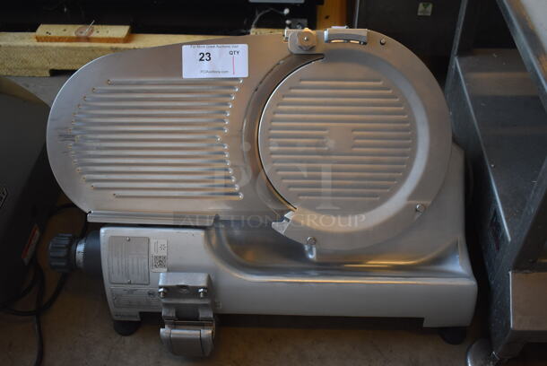 Hobart 2812 Stainless Steel Commercial Countertop Meat Slicer. 115 Volts, 1 Phase. 27x20x16. Tested and Working!