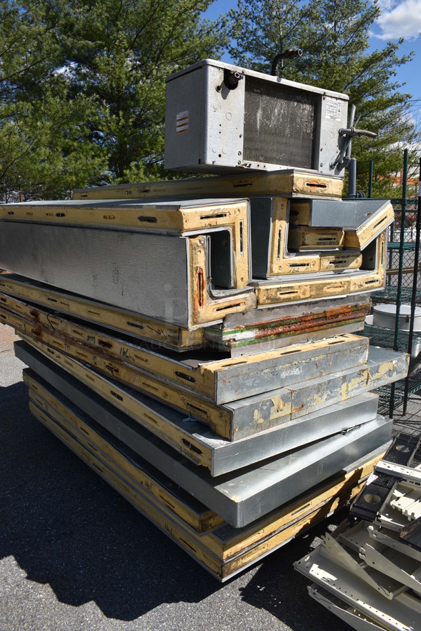 6'x8' Tafco Walk In Cooler Box w/ Floor, Bohn Model ADT065AK Condenser and Compressor. Gallery Picture Shows The Unit Before Disassembly - Image 5 of 9